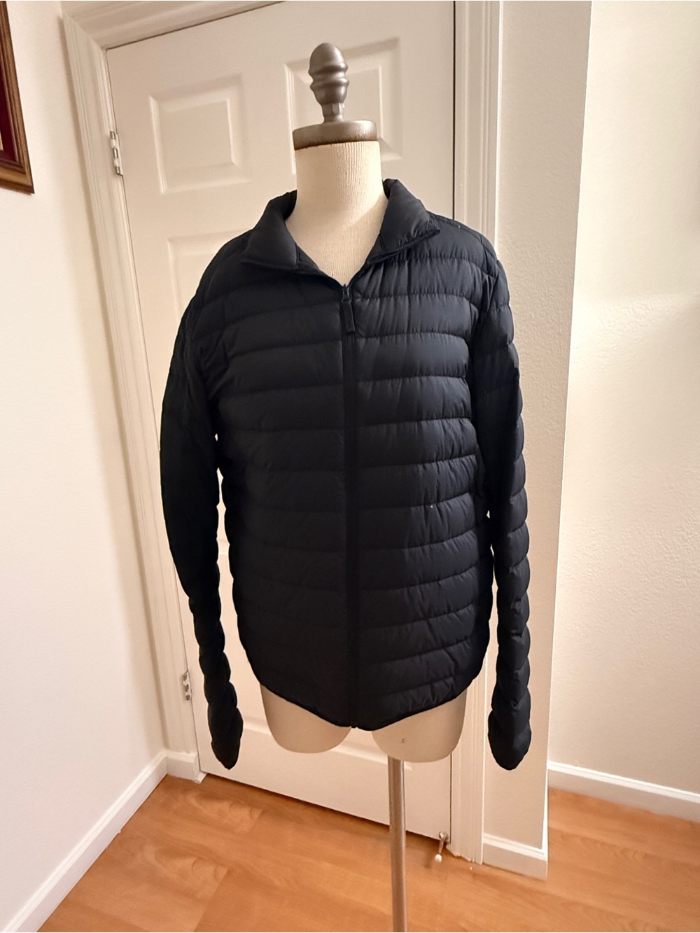 Uniqlo Black Lightweight Packable Puffer Jacket